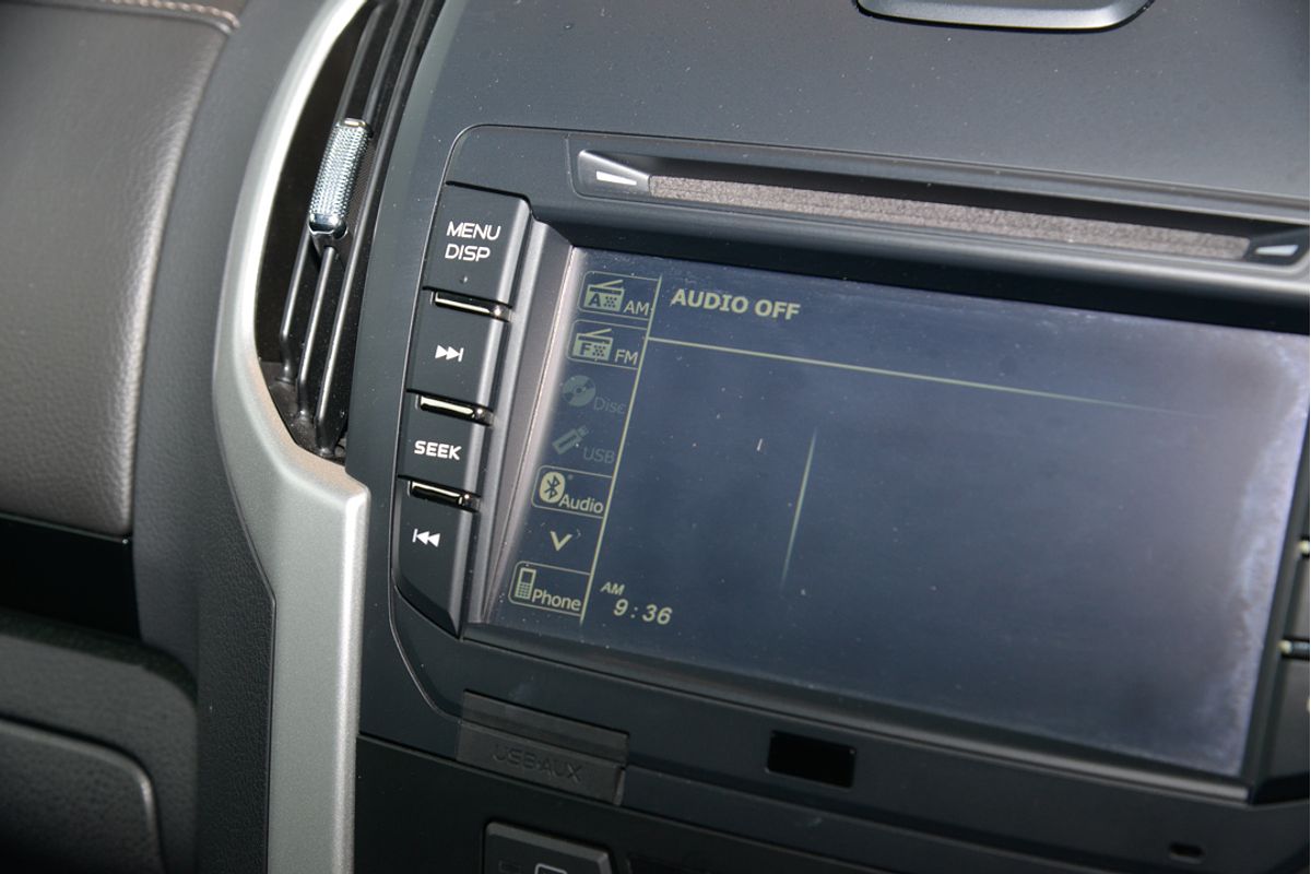 2020 Isuzu MU-X LS-M