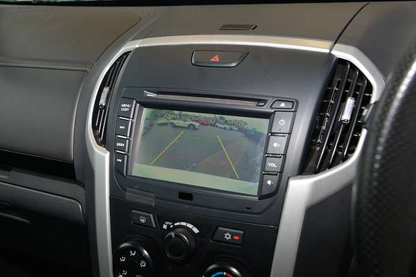 2020 Isuzu MU-X LS-M
