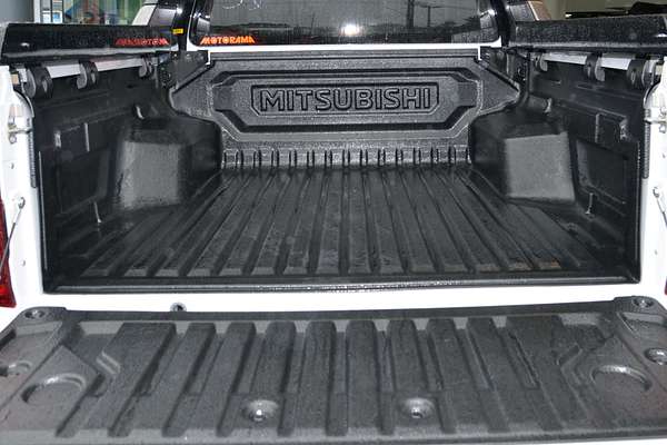 2024 Mitsubishi Triton GSR MV 4X4
