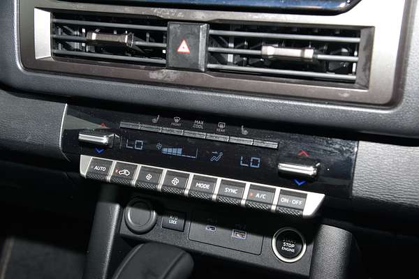 2024 Mitsubishi Triton GSR MV 4X4