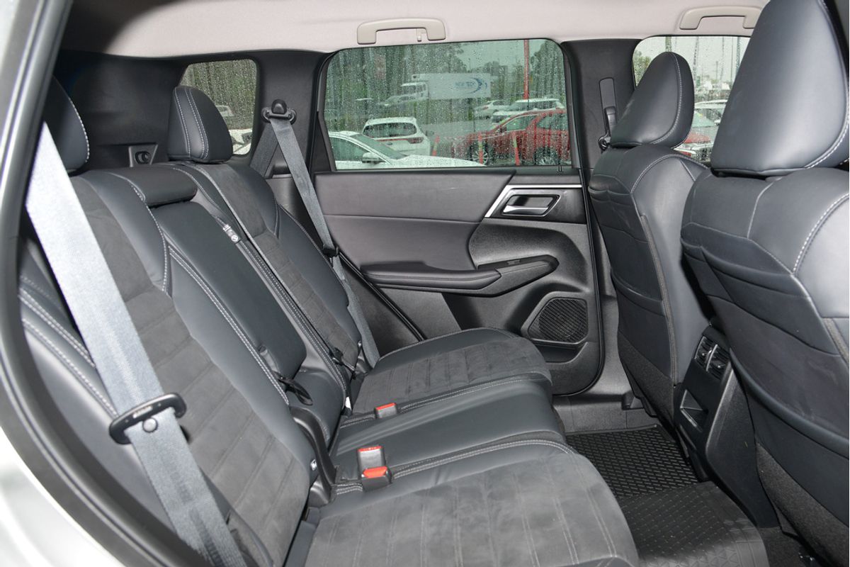 2022 Mitsubishi Outlander Aspire ZM