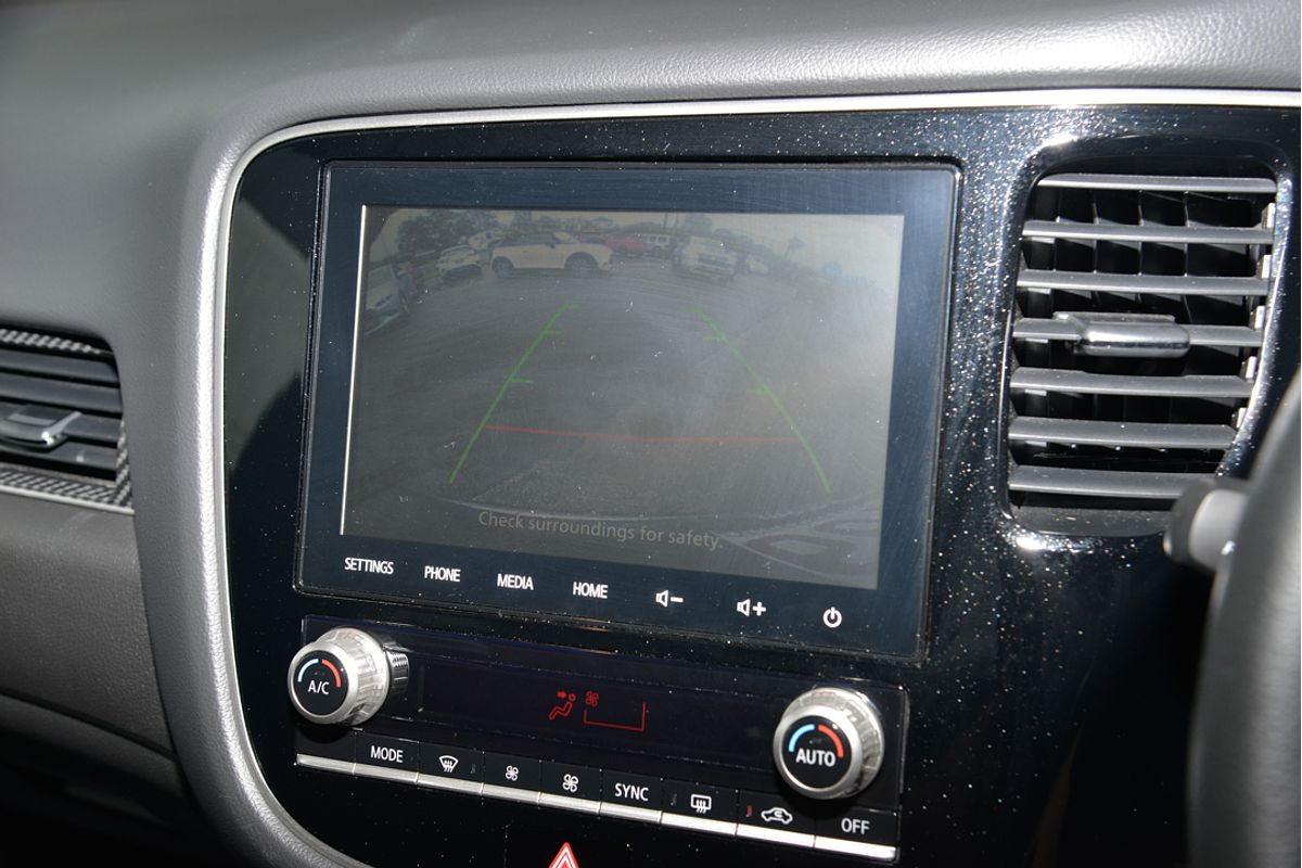 2020 Mitsubishi Outlander Black Edition ZL