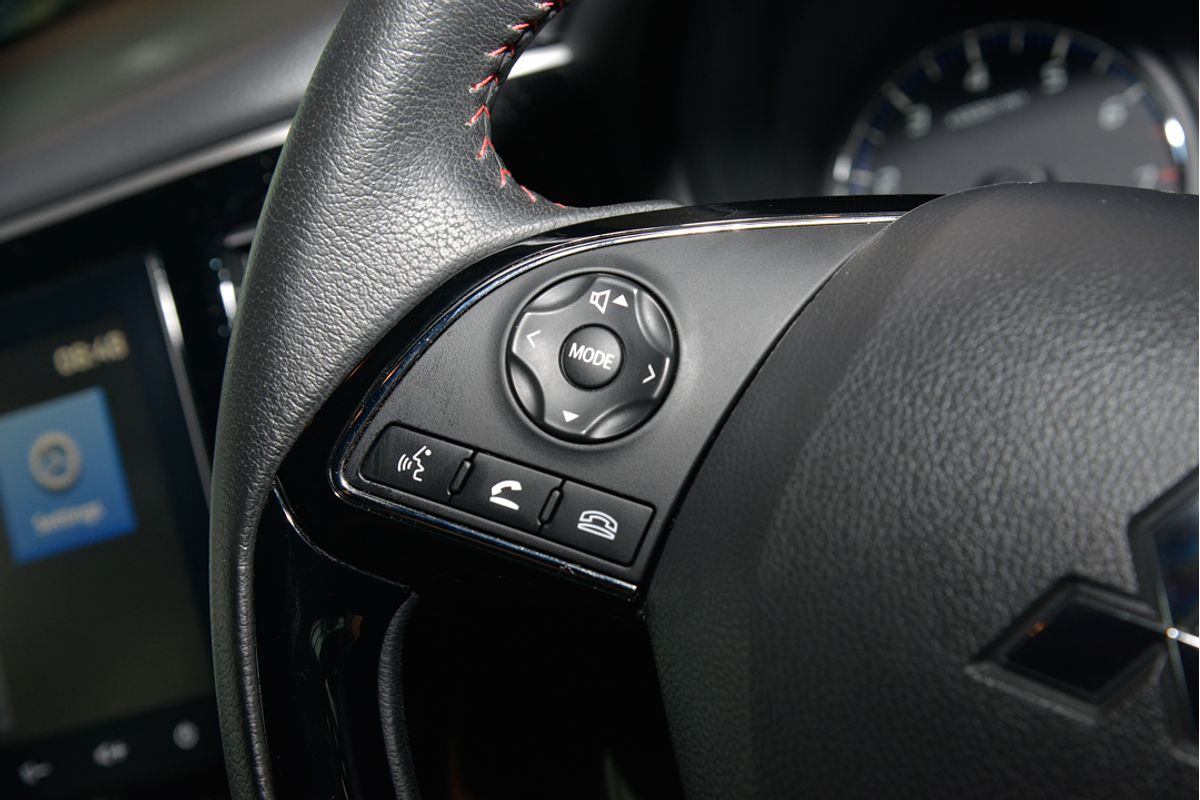 2020 Mitsubishi Outlander Black Edition ZL