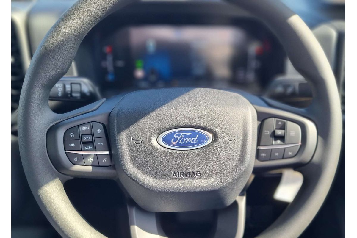 2025 Ford Ranger XL 4X4