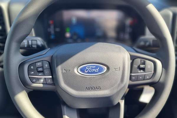 2025 Ford Ranger XL 4X4