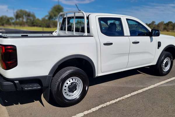 2025 Ford Ranger XL 4X4