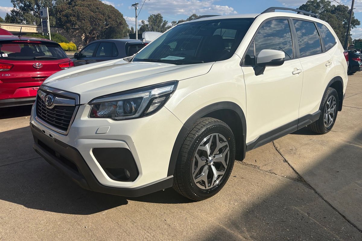 2020 Subaru Forester 2.5i S5