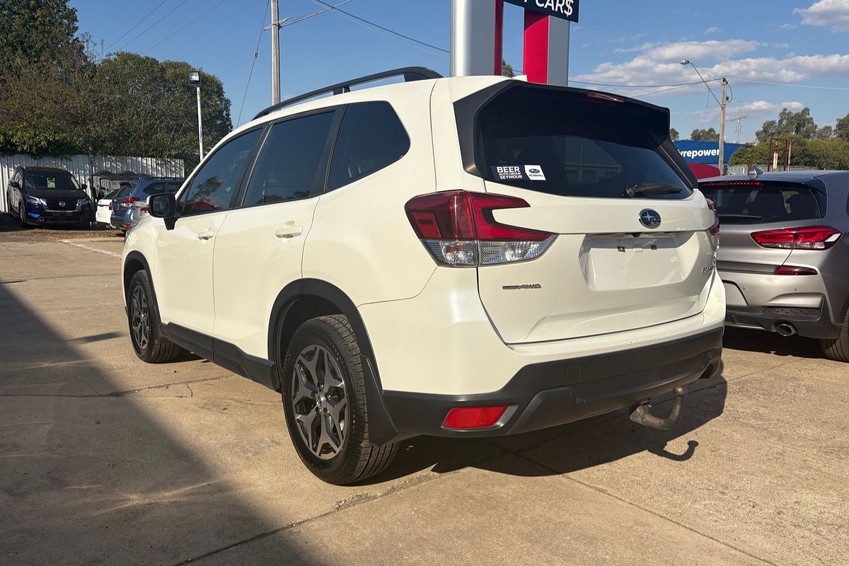 2020 Subaru Forester 2.5i S5