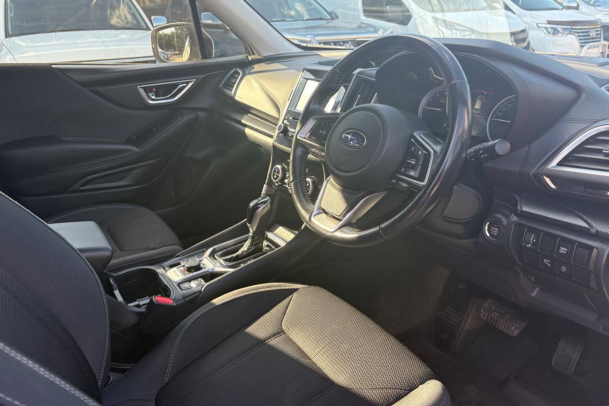 2020 Subaru Forester 2.5i S5