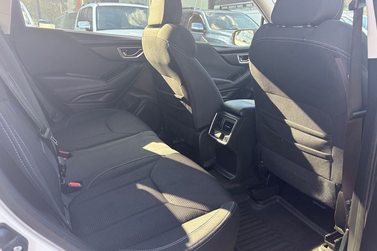2020 Subaru Forester 2.5i S5