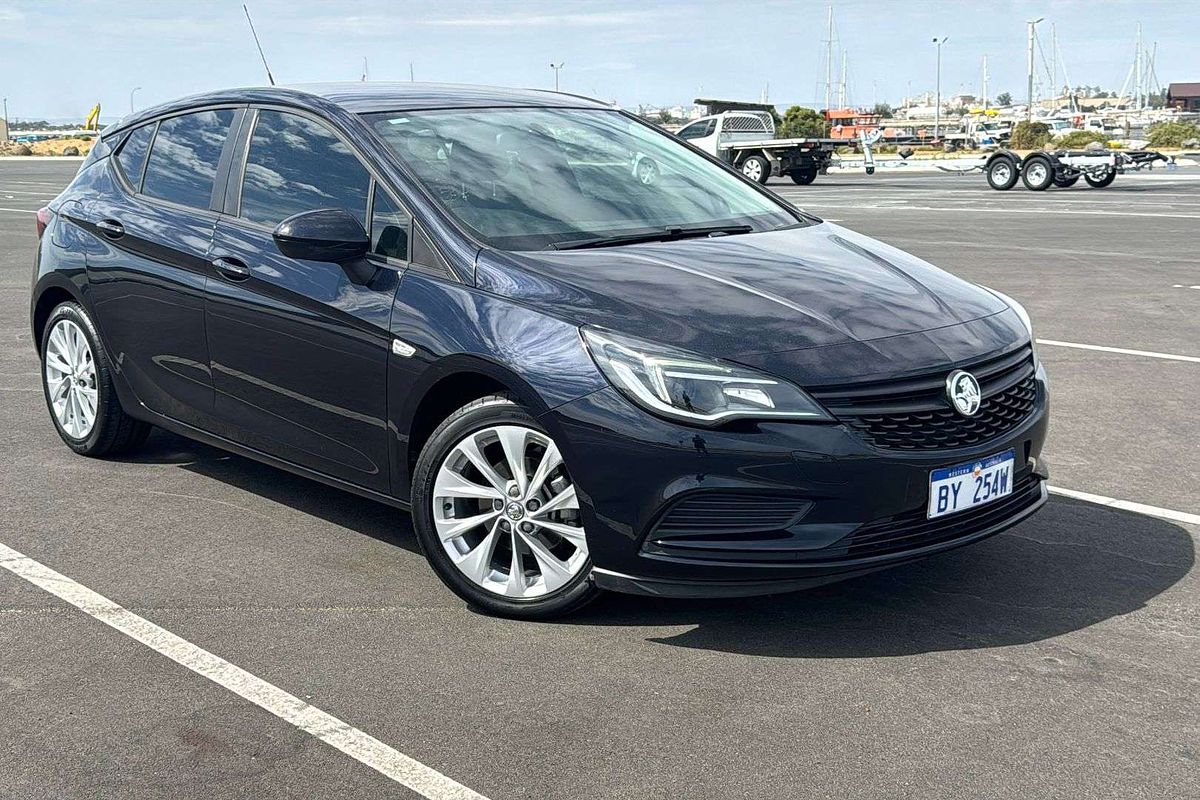 2019 Holden Astra R BK