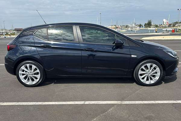 2019 Holden Astra R BK