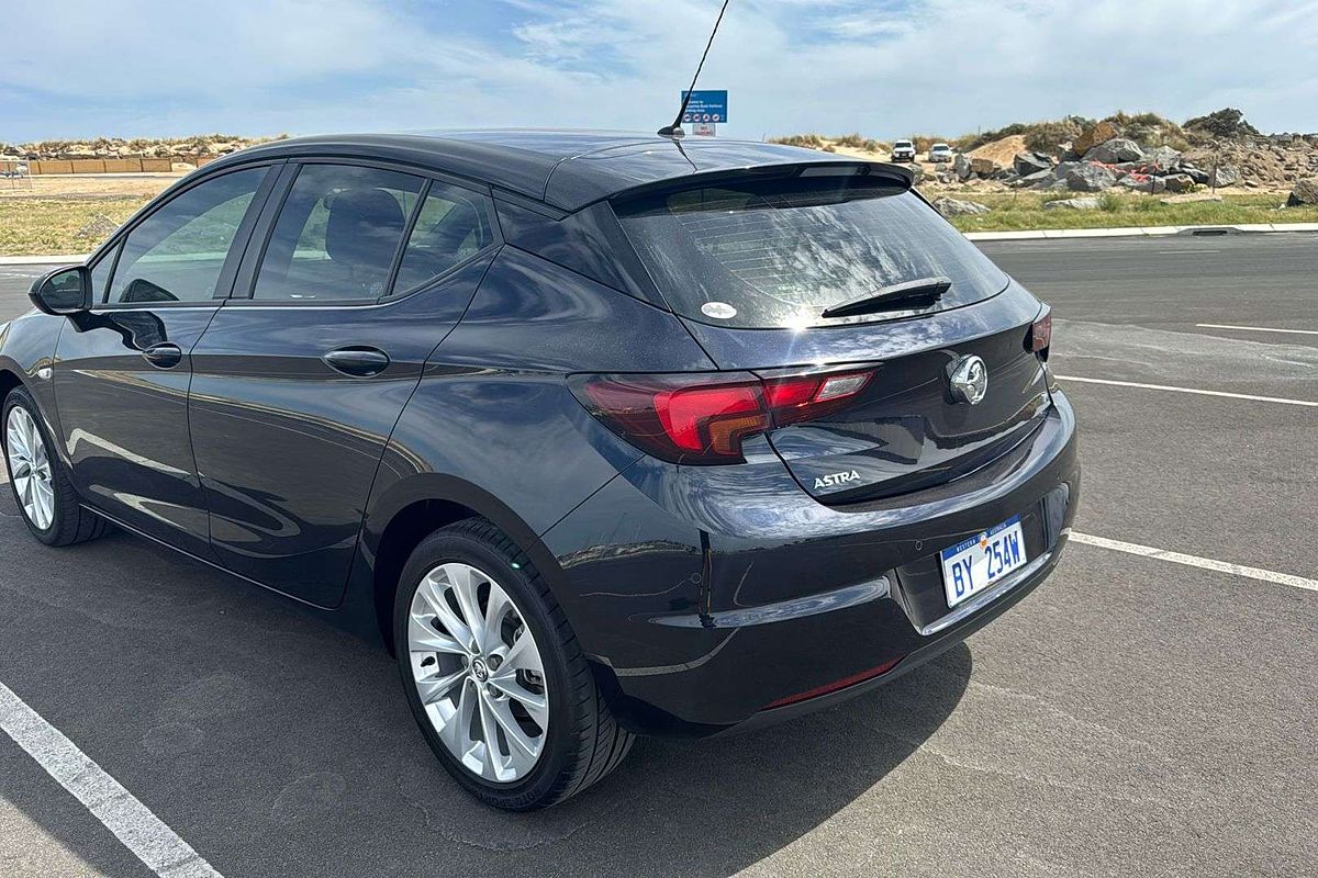 2019 Holden Astra R BK