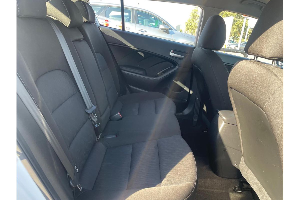 2015 Kia Cerato S YD