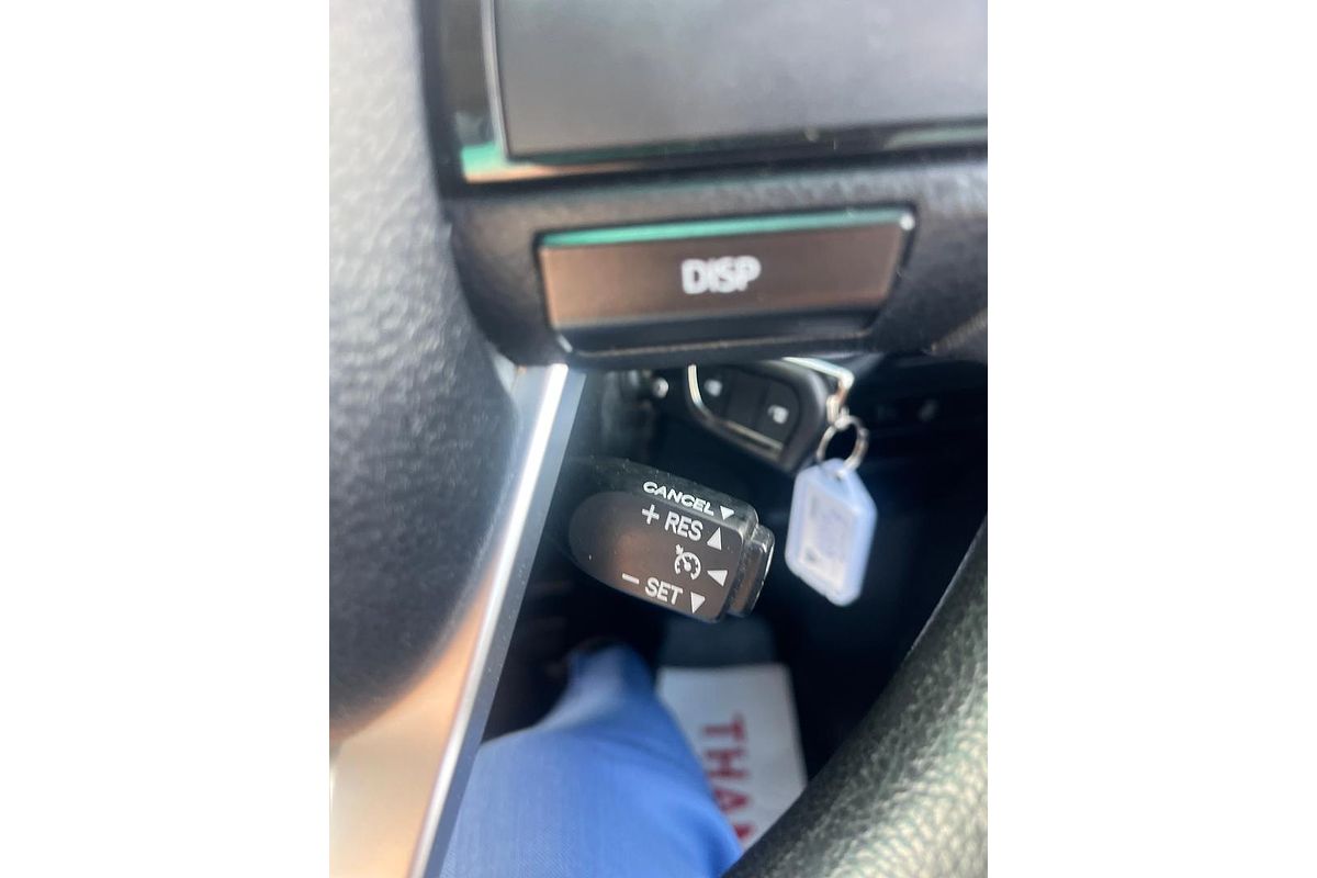 2016 Toyota Hilux SR GUN126R 4X4