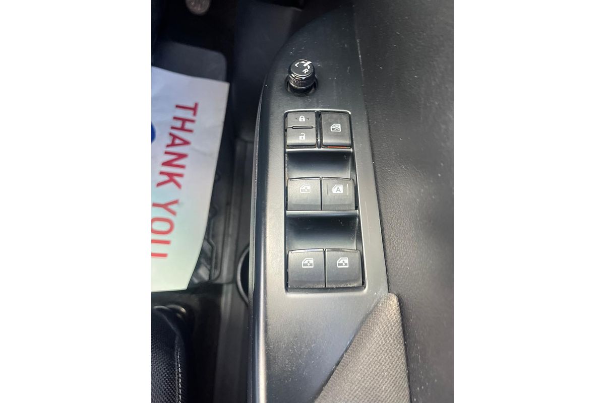 2016 Toyota Hilux SR GUN126R 4X4
