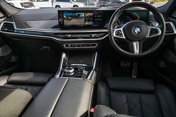 2023 BMW X6 xDrive40i M Sport G06 LCI