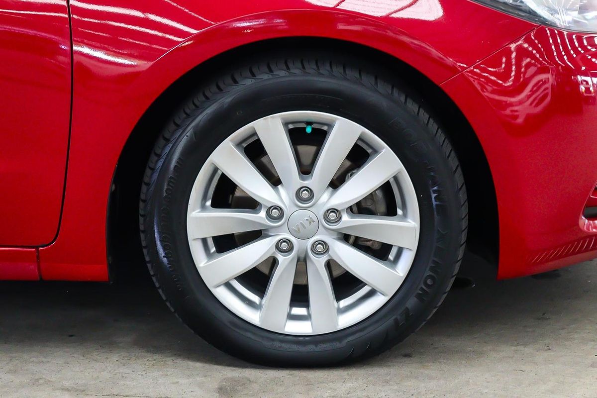2014 Kia Cerato Si YD