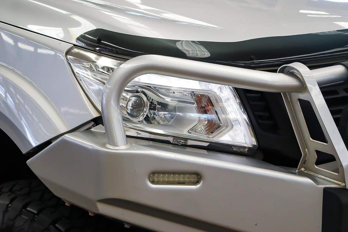 2019 Nissan Navara ST D23 Series 3 4X4
