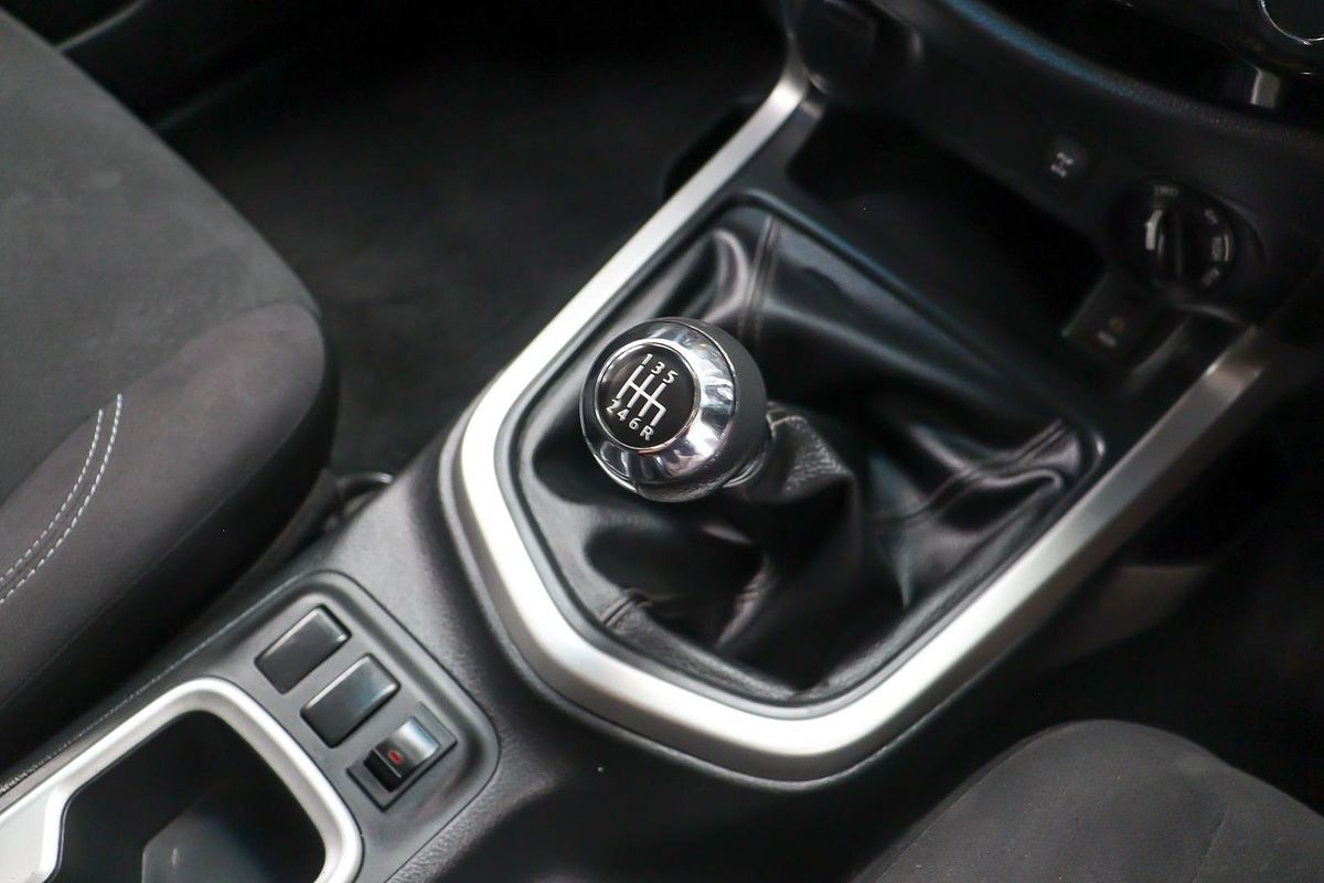 2019 Nissan Navara ST D23 Series 3 4X4