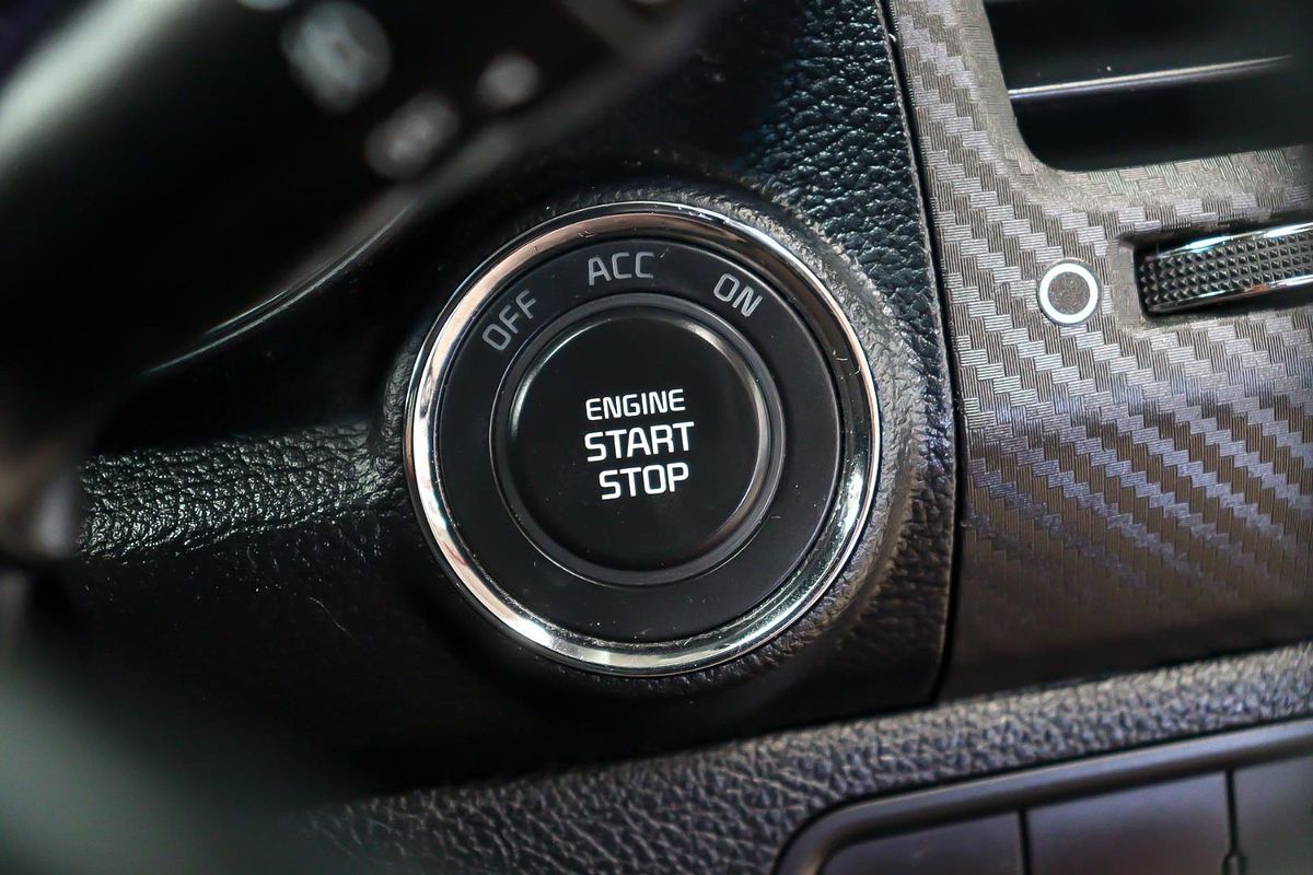 2014 Kia Cerato Si YD