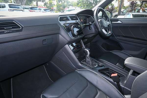 2023 Volkswagen Tiguan 162TSI R-Line 5N