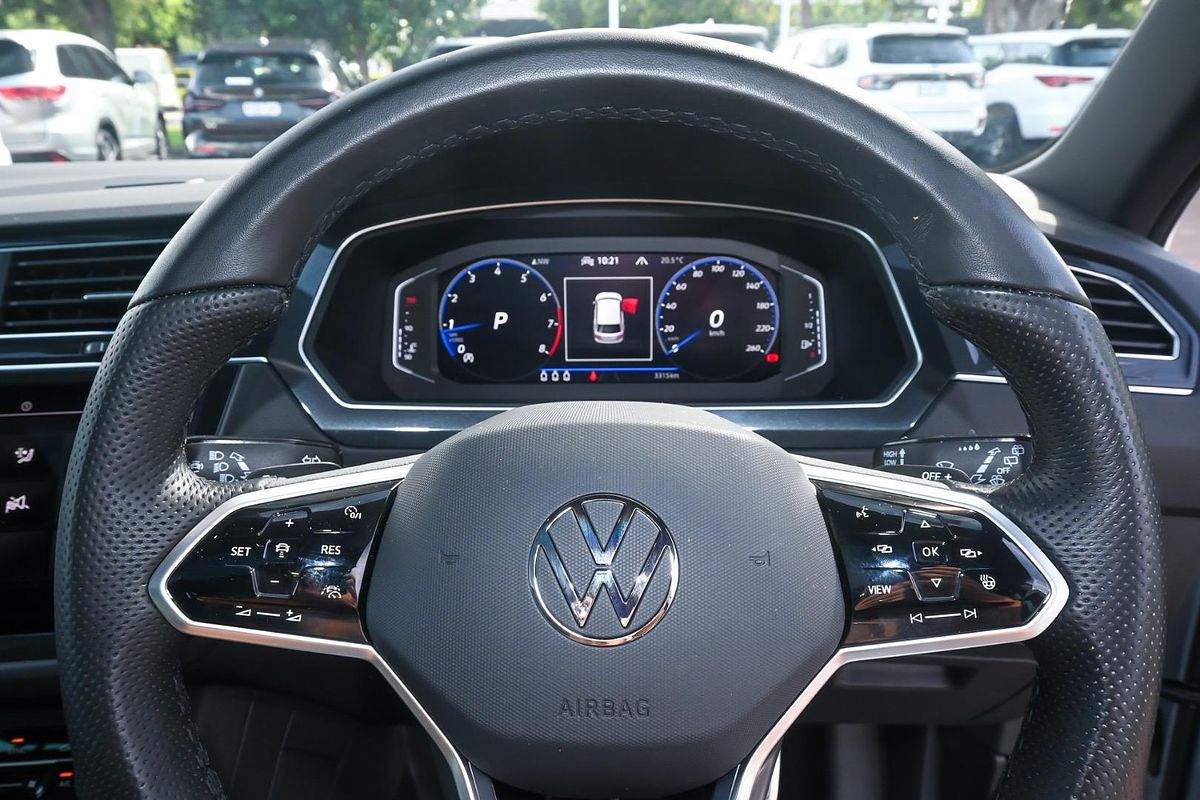 2023 Volkswagen Tiguan 162TSI R-Line 5N
