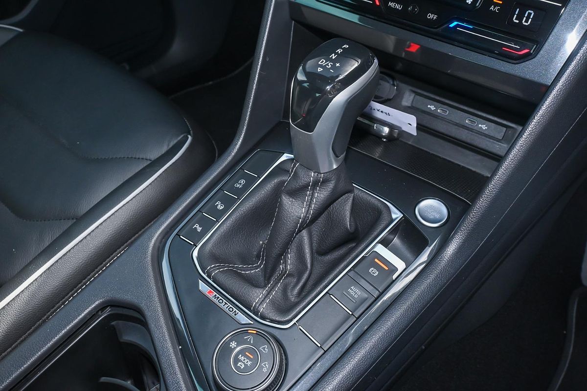2023 Volkswagen Tiguan 162TSI R-Line 5N
