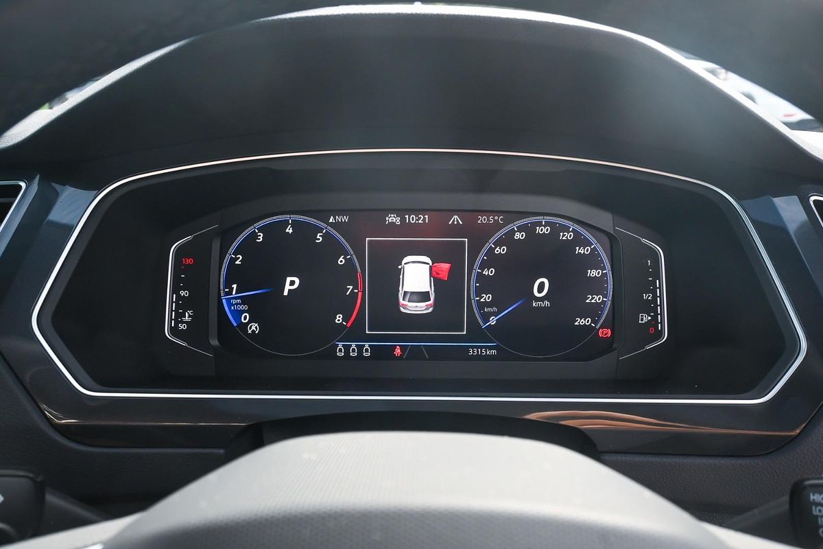 2023 Volkswagen Tiguan 162TSI R-Line 5N