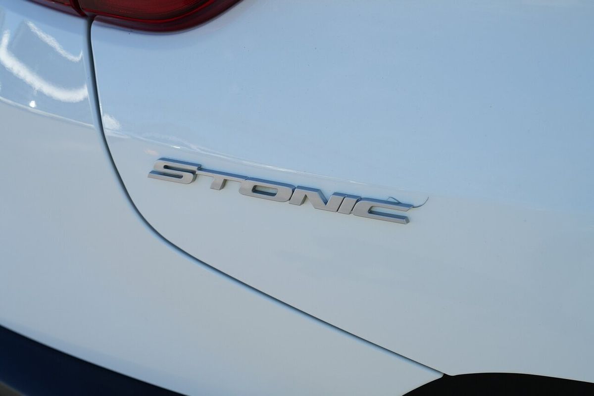 2022 Kia Stonic S YB