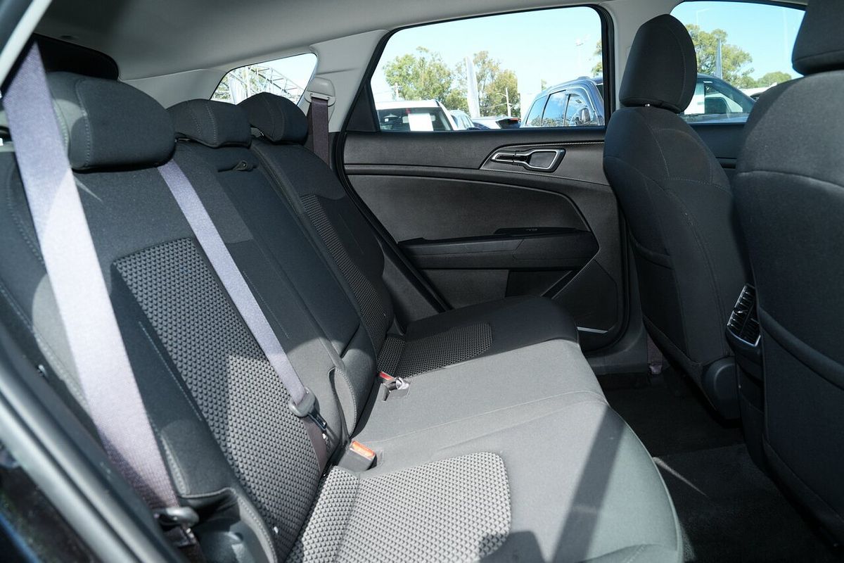2022 Kia Sportage S NQ5