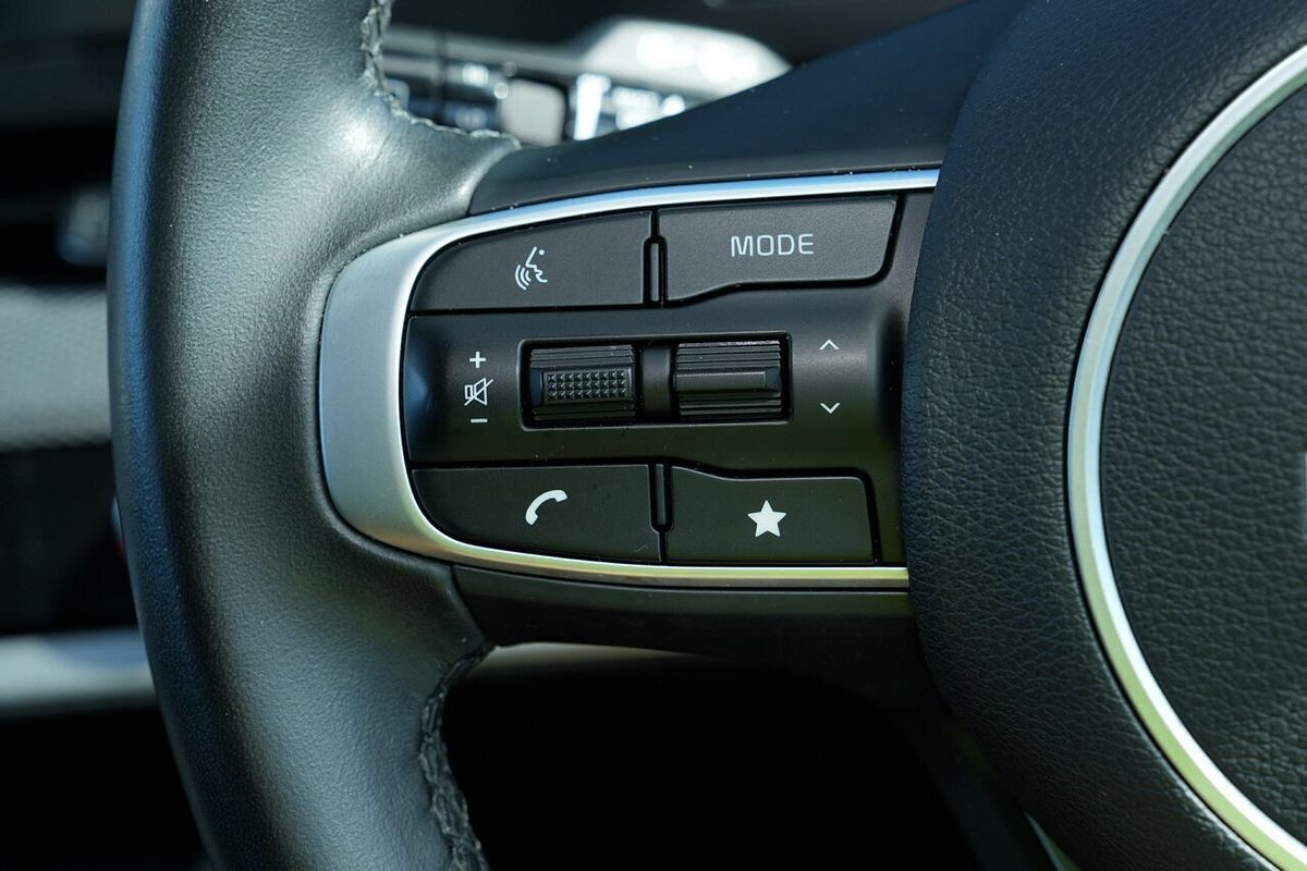 2022 Kia Sportage S NQ5