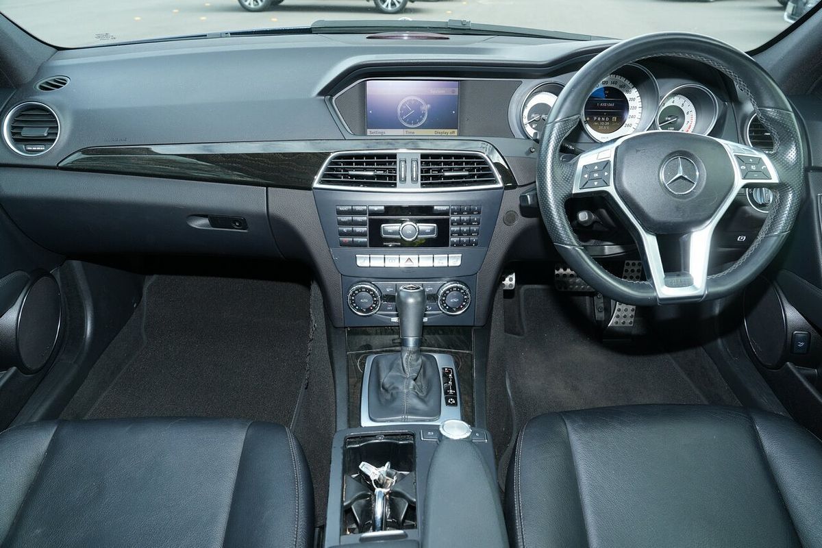 2011 Mercedes-Benz C-Class C300 Elegance W204