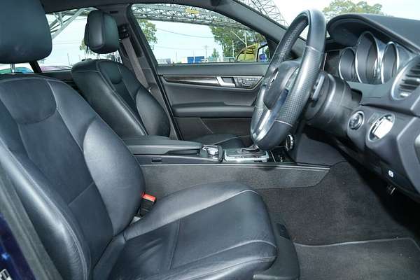 2011 Mercedes-Benz C-Class C300 Elegance W204