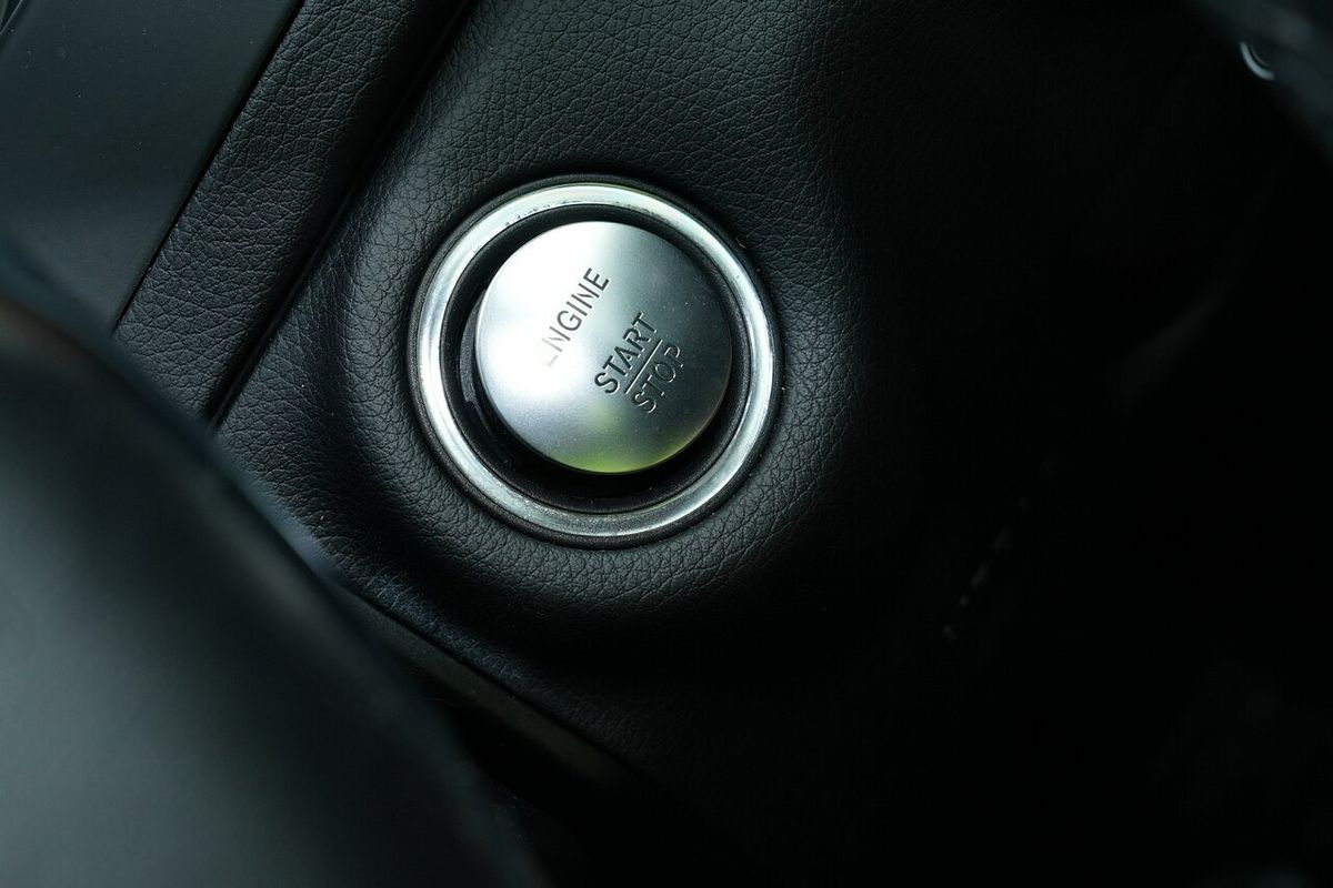 2011 Mercedes-Benz C-Class C300 Elegance W204