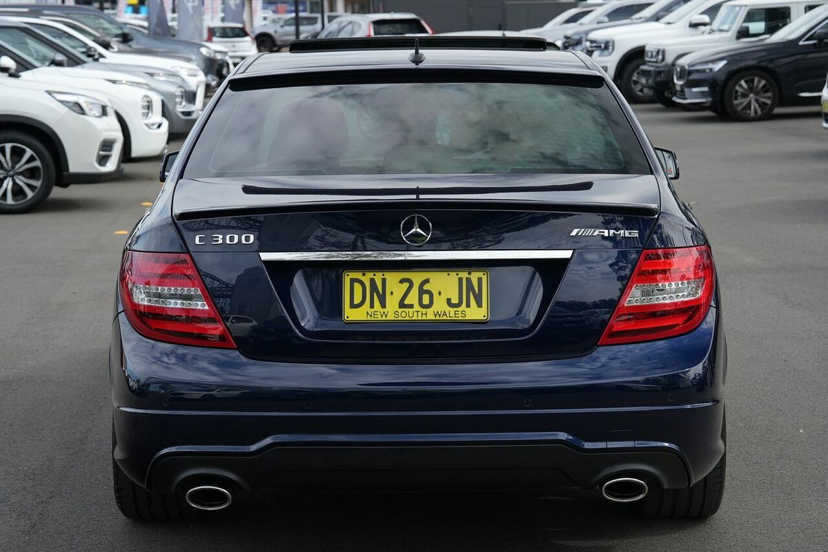 2011 Mercedes-Benz C-Class C300 Elegance W204