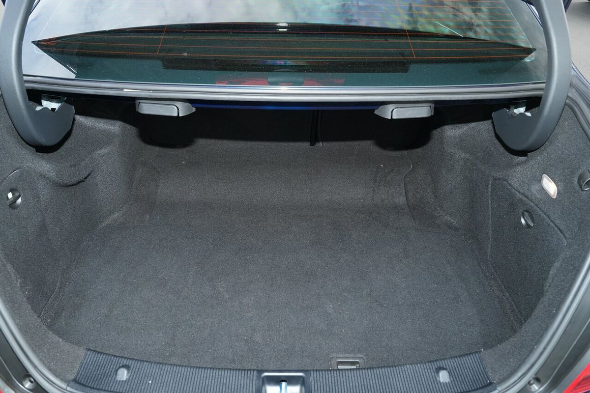 2011 Mercedes-Benz C-Class C300 Elegance W204