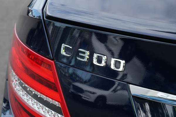 2011 Mercedes-Benz C-Class C300 Elegance W204