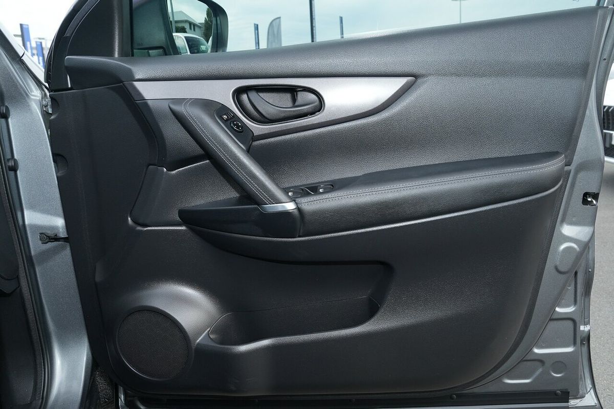 2018 Nissan QASHQAI ST-L J11 Series 2