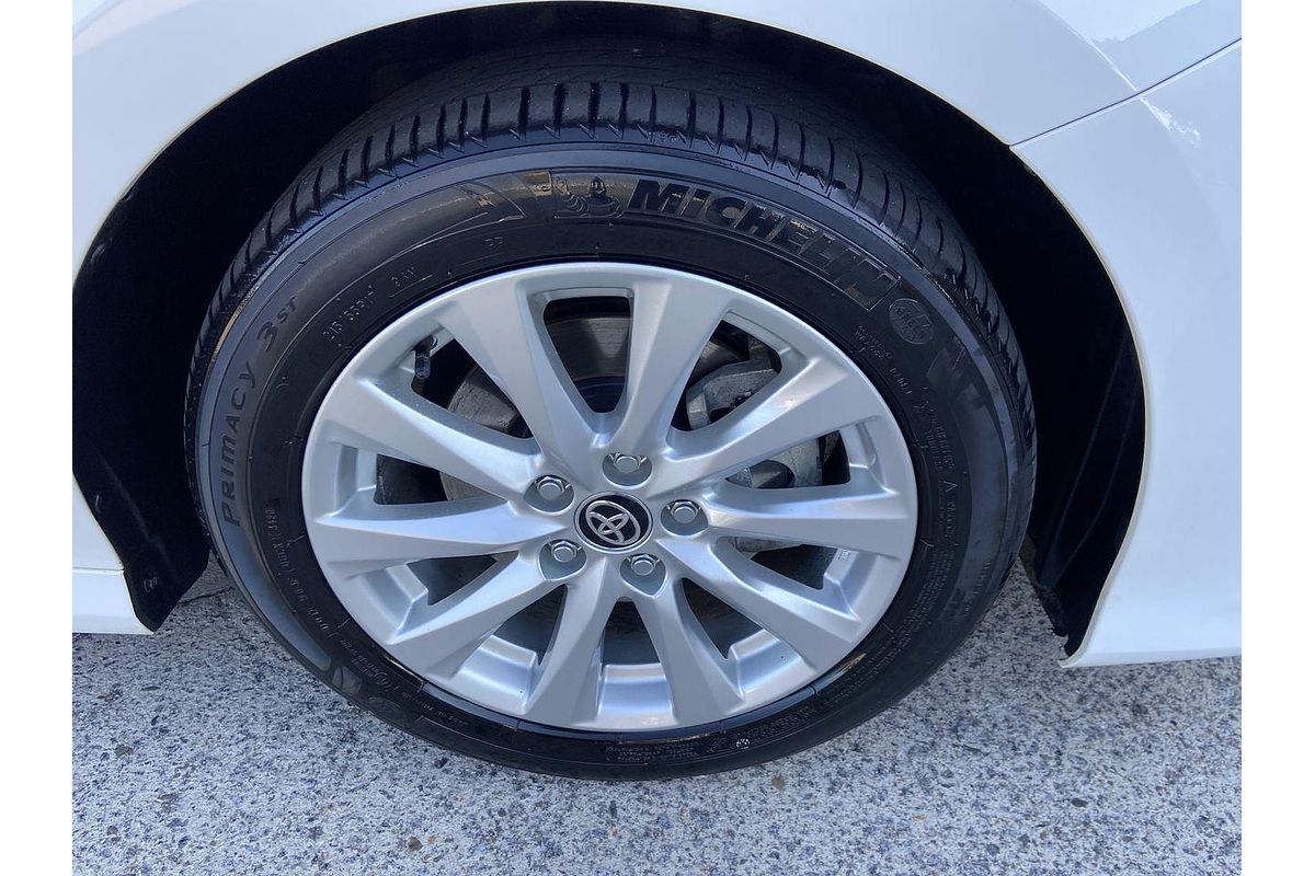 2020 Toyota Camry Ascent AXVH70R
