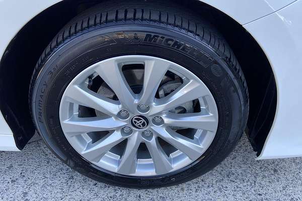 2020 Toyota Camry Ascent AXVH70R