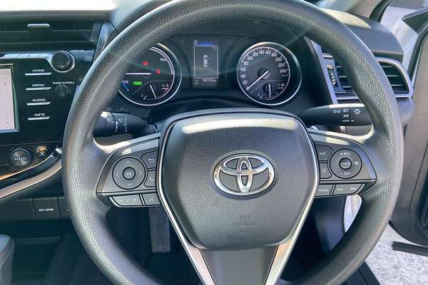 2020 Toyota Camry Ascent AXVH70R