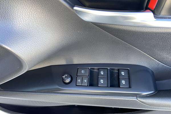 2020 Toyota Camry Ascent AXVH70R