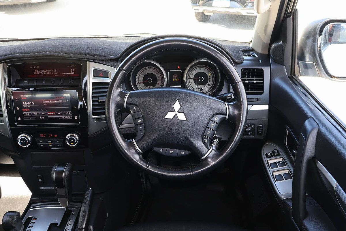 2019 Mitsubishi Pajero GLX NX