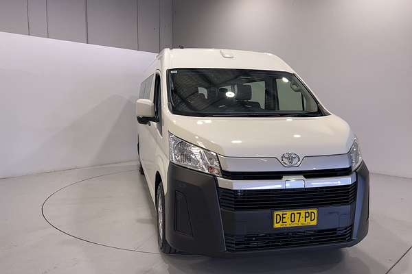 2022 Toyota Hiace Commuter GDH322R