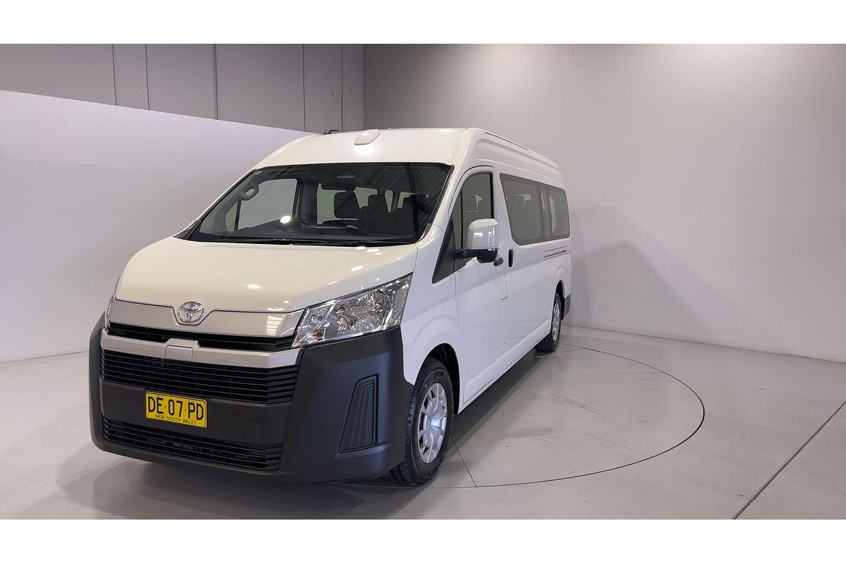 2022 Toyota Hiace Commuter GDH322R