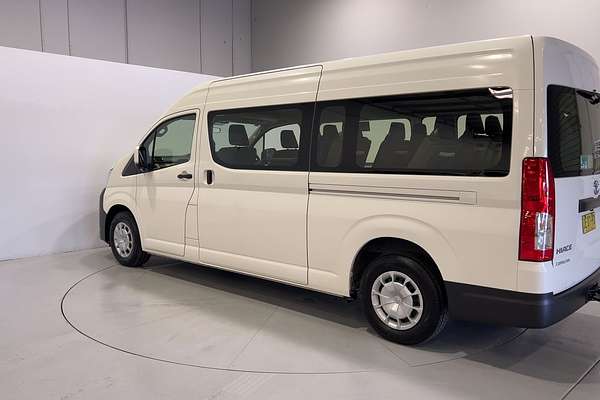2022 Toyota Hiace Commuter GDH322R