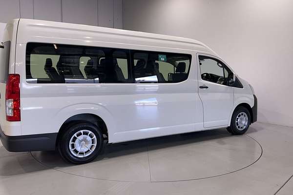 2022 Toyota Hiace Commuter GDH322R