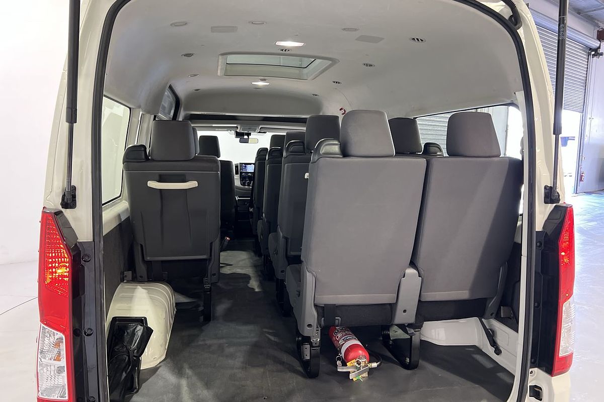 2022 Toyota Hiace Commuter GDH322R