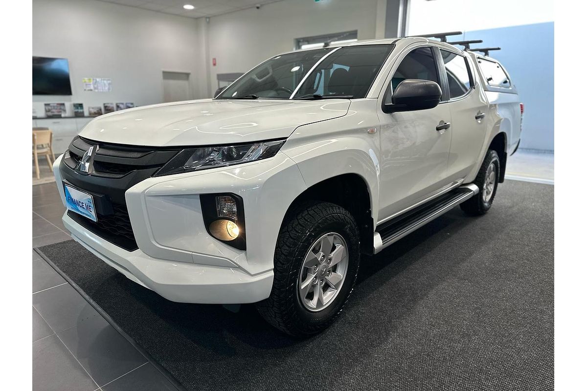 2019 Mitsubishi Triton GLX+ MR 4X4